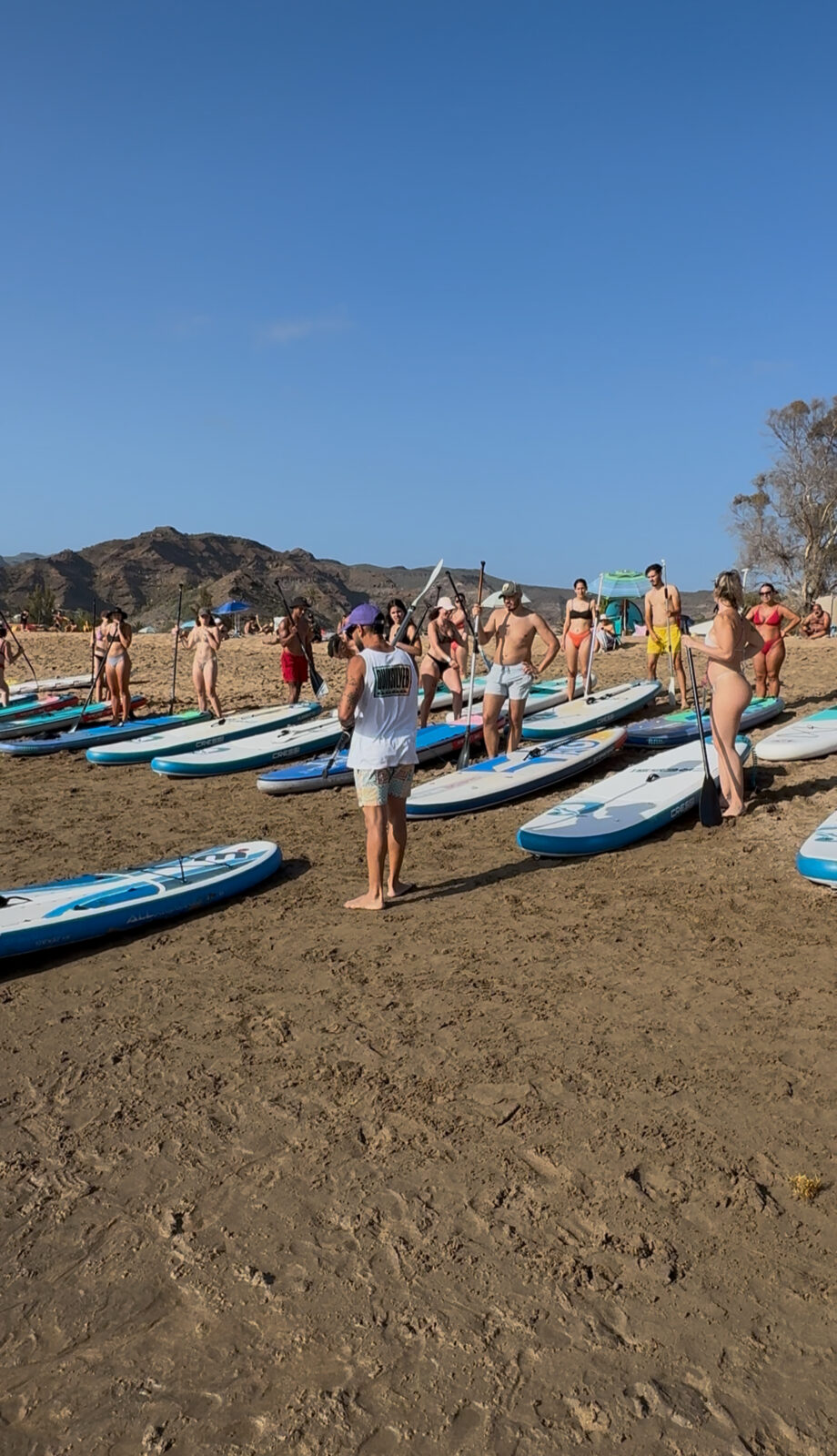 Clase de paddle surf en grupo en Gran Canaria